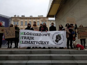 z25515774V,Mlodziez-z-Rzeszowa-i-okolic-protestowala-w-niedzi